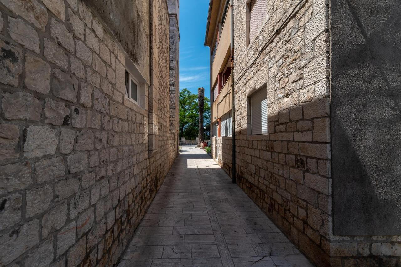 Apartment Bruno Τρογκίρ Εξωτερικό φωτογραφία